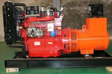 多缸、單缸柴油發(fā)電機(jī)組區(qū)別主要在哪兒？